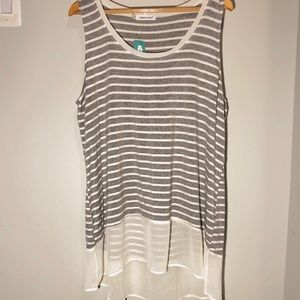 NWT - Maurice’s hi low tank